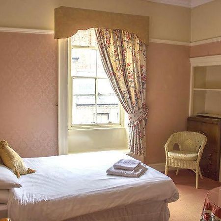 The Boot And Shoe Bed & Breakfast ดาร์ลิงตัน ภายนอก รูปภาพ